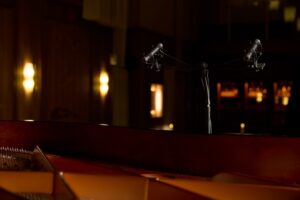 dpa DPK2015 Stereomikrofonierung für Piano auf Stereoschiene