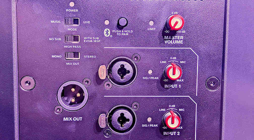 Bedienfeld der Electro-Voice Eviva 12p