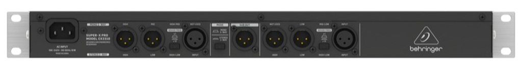 Behringer CX2310 V2 Rückseite mit XLR-Eingängen, Frequenzband-Ausgängen, Subwoofer-Ausgang und Netzanschluss.