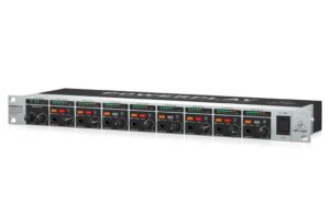 Behringer HA8000 V2 Test – achtkanaliger Kopfhörerverstärker für Studio, Proberaum und PA-Monitoring.