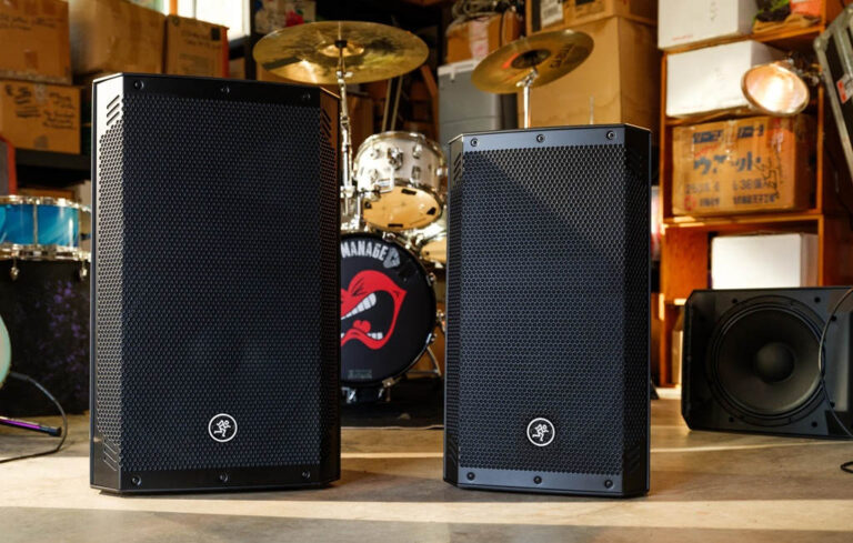 Mackie Thrash12v2 und 15v2: aktiver PA-Lautsprecher mit 1.300 Watt, Bluetooth und Feedback Eliminator