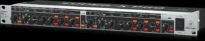 Behringer CX3400 V2 Frequenzweiche mit Reglern für Trennfrequenz, Delay, Pegel und Limiter